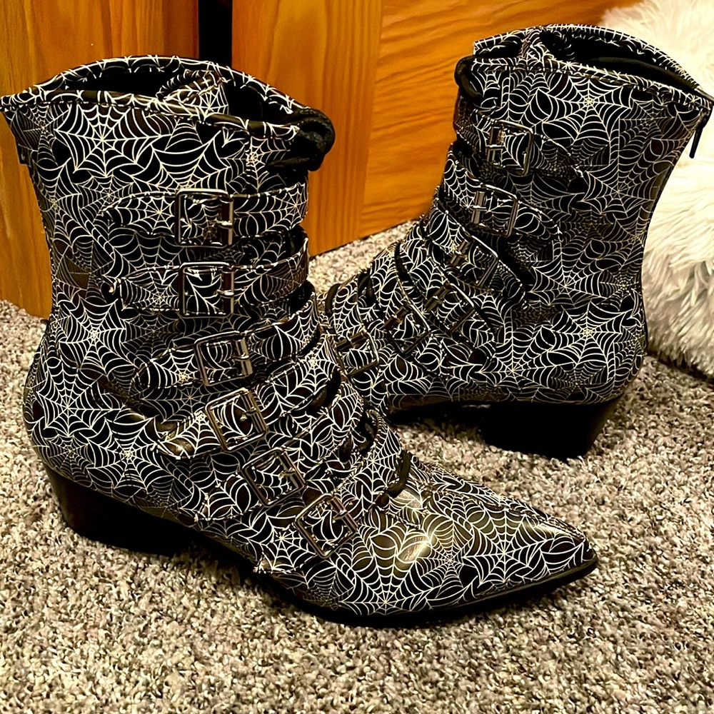 Strangecvlt Coven Boots with Spiderwebs